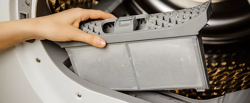 Signs Of A Clogged Dryer Lint Trap in Miami, Florida
